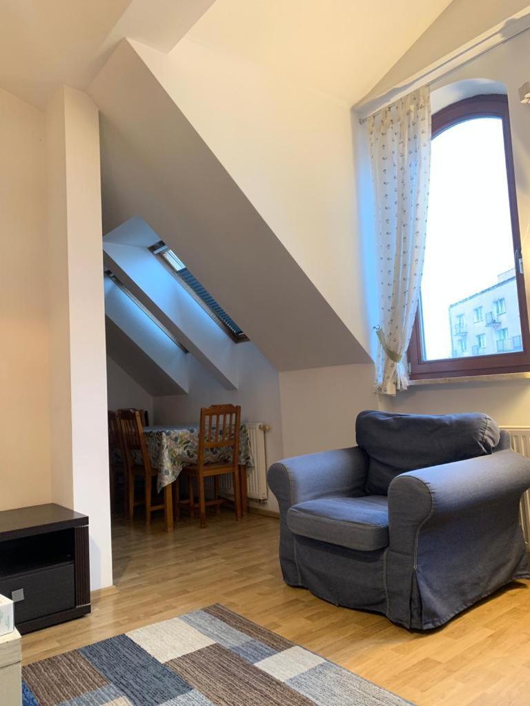 Spacious 2-rooms Penthouse In Center Lägenhet *